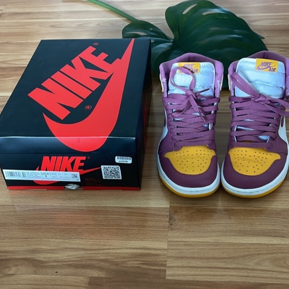 Jordan 1 High "Brotherhood"